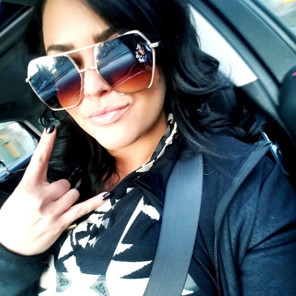 Meet your Posher, Janae